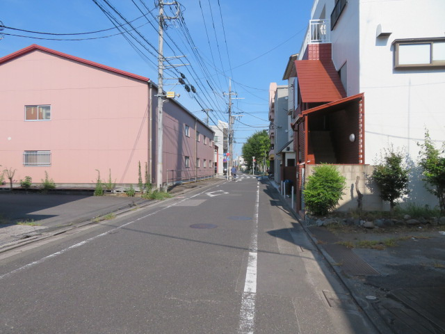 足立区鹿浜４丁目の倉庫の周辺