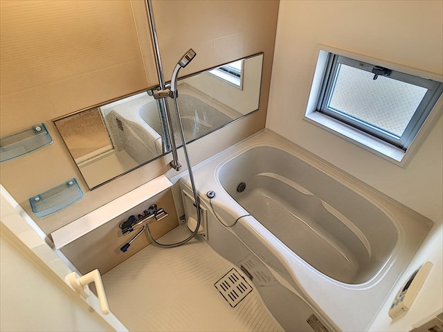 ラルーチェ薬院の浴室