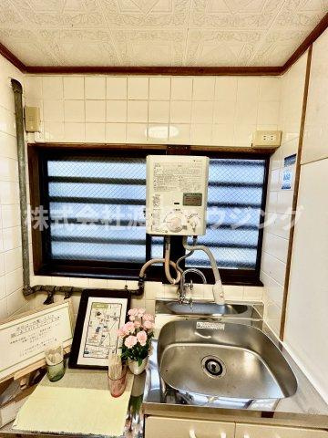 内代町3丁目貸家の内装