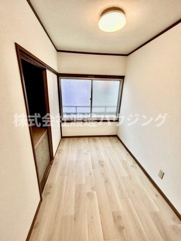 内代町3丁目貸家の寝室