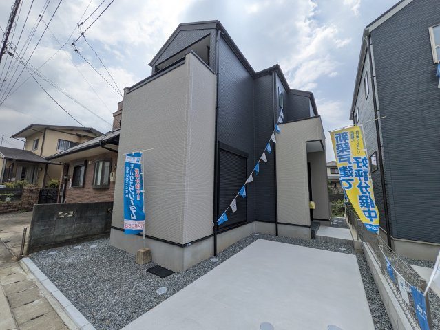 城南区梅林3丁目2期　1号棟の前面道路含む現地写真