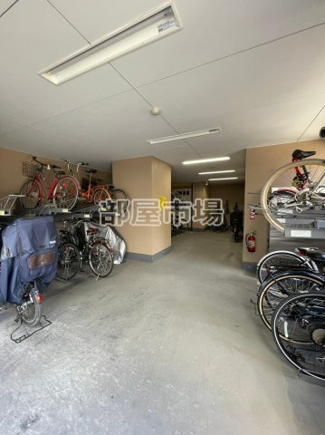 パークアクシス御徒町のその他共用部分|駐輪場