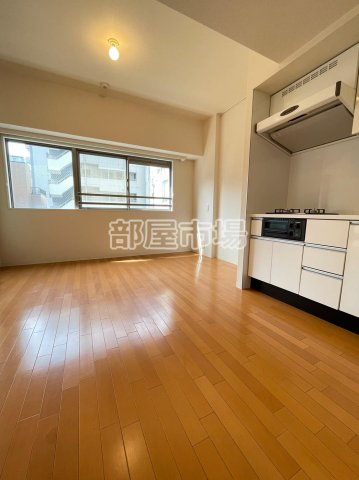 パークアクシス御徒町の居間・リビング