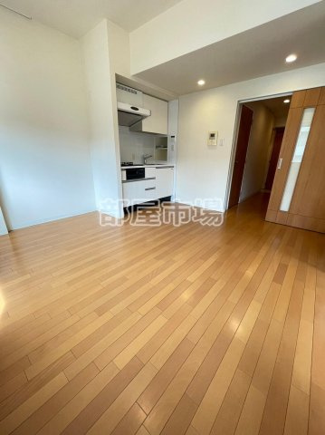 パークアクシス御徒町の居間・リビング