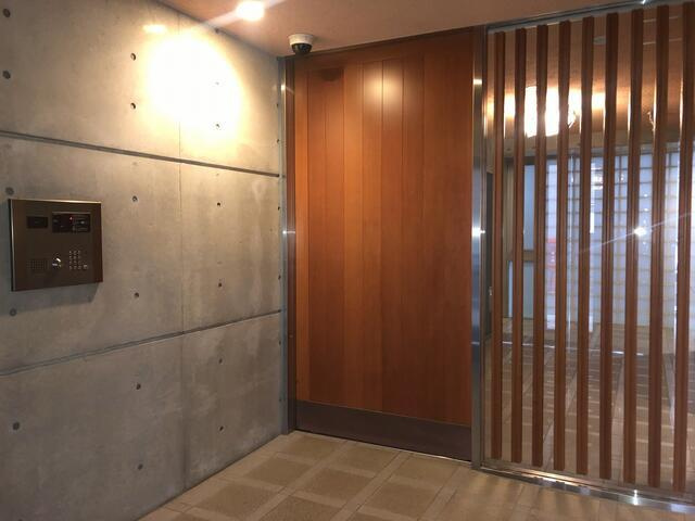 シャンドール目黒のエントランス|清潔なエントランスです