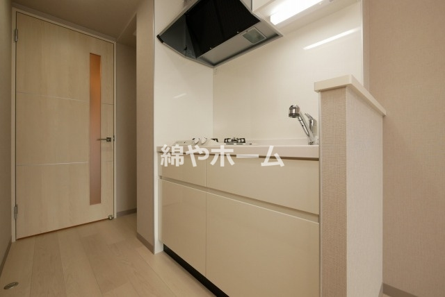 リヴェント難波サウスの内装|明るい色調の室内です