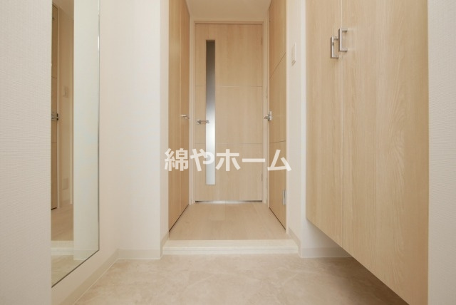 リヴェント難波サウスの玄関|シンプルで使いやすい玄関です