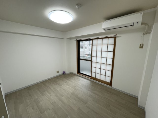 WINGの居間・リビング