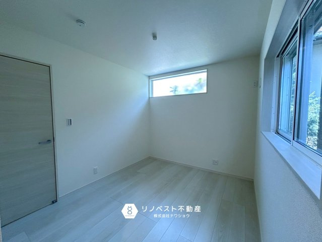 東大阪市金岡1丁目の洋室|2面採光で明るい洋室です♪お好みのお部屋作りをお楽しみください！