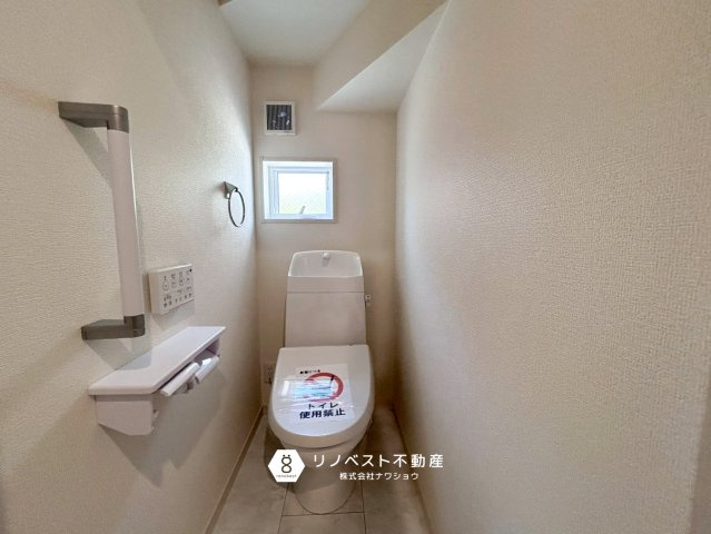 東大阪市金岡1丁目のトイレ|トイレに窓が付いており、十分に換気できます◎