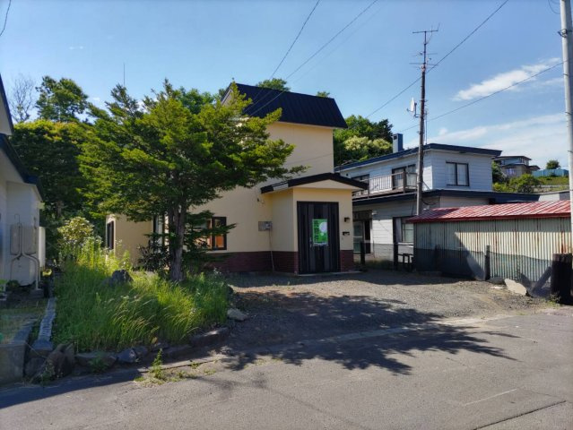 緑ヶ岡6丁目売り土地（解体更地渡し）