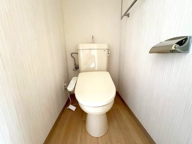 グランドハイツ杉田Iのトイレ