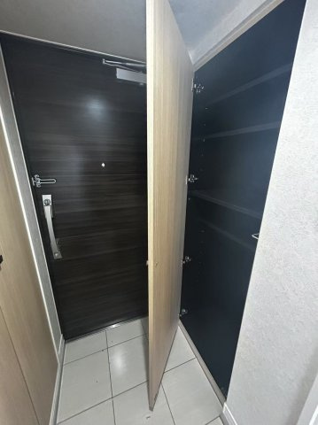 ネストピア唐人町駅前の収納