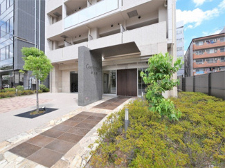 【エントランス】 | comforespa新大阪 | 毎日通るエントランスはこのようになっています