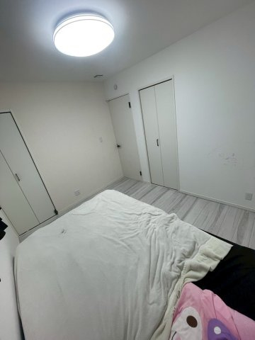 桐生市三吉町戸建の洋室