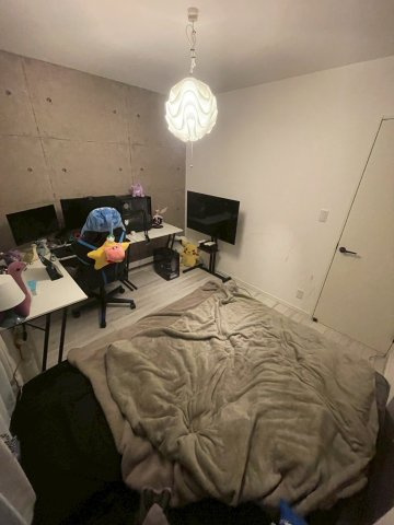 桐生市三吉町戸建の洋室