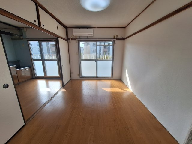 狭山台団地　２街区１４号棟の洋室