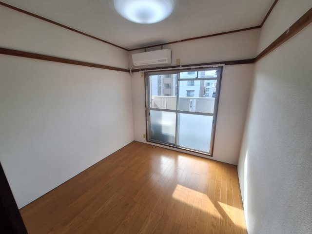 狭山台団地　２街区１４号棟の子供部屋