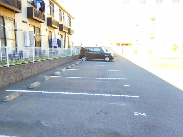 【駐車場】 | レオパレスパーシモン　辻子