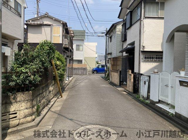 【前面道路含む現地写真】の画像