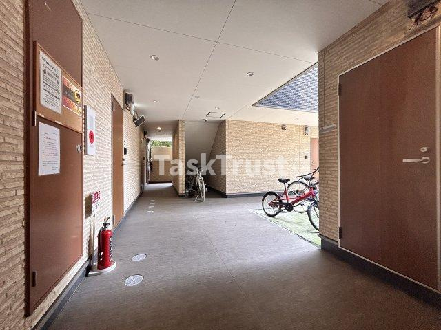 【ロビー】 | J.Qualior