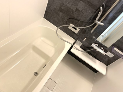 【浴室】 | ベルフィーユⅡ | 追い焚き機能付き