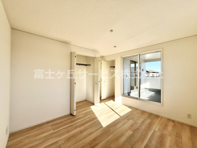 【寝室】 | 榛原郡吉田町住吉 12期 新築一戸建て 3号棟 | 主寝室です