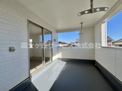 【バルコニー】 | 榛原郡吉田町住吉 12期 新築一戸建て 3号棟 | バルコニーがあります