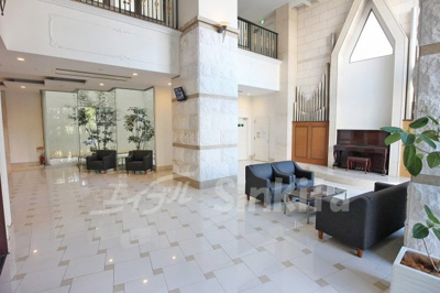 【エントランス】 | Dolce Vita 新大阪