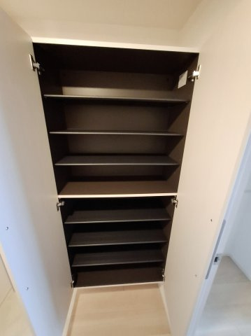 グランヴィル芦屋西の収納