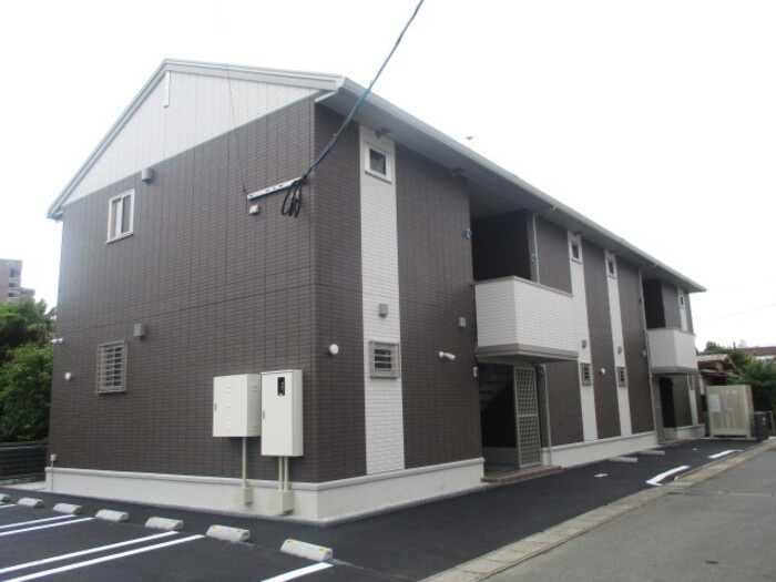 アザールの外観|お洒落な外観です★