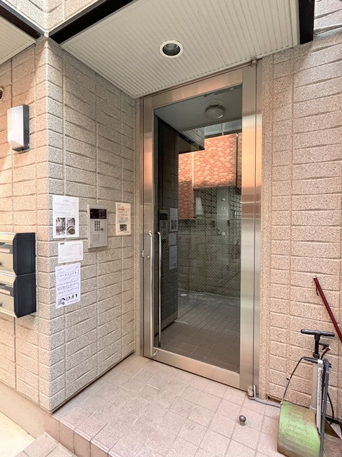 サン・リーフのエントランス|★オートロック完備★