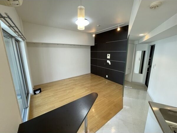 リエス東別院の居間・リビング