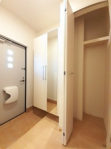 シュクルＡの玄関