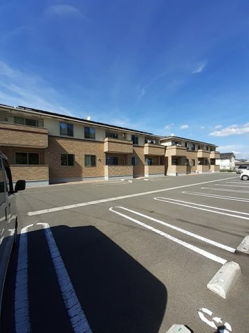 シュクルＡの駐車場