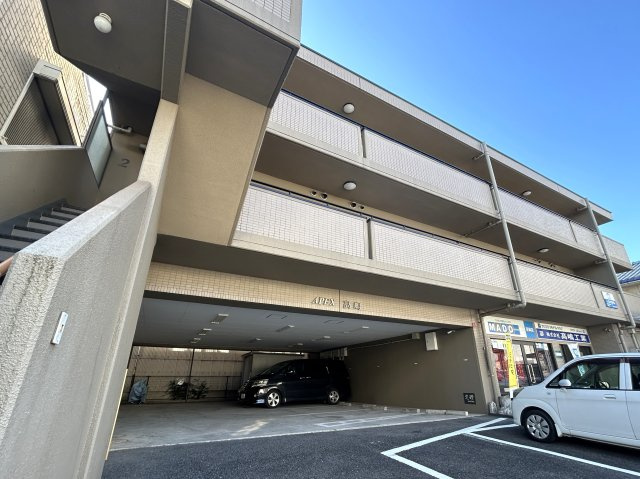 APEX高嶋の外観