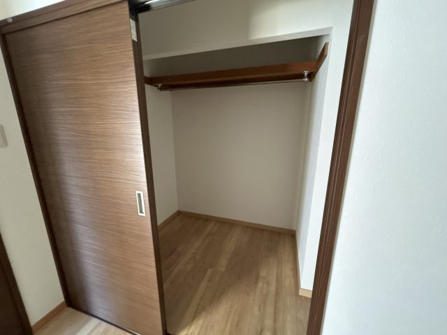 APEX高嶋の収納|ウォークインクローゼット