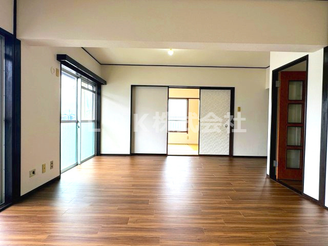 【居間・リビング】 | ドリス上福岡 | LDK16帖