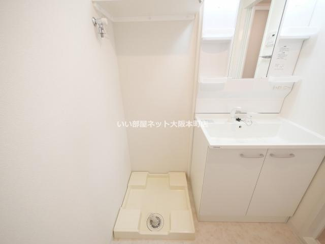 Alivis緑橋の洗面所