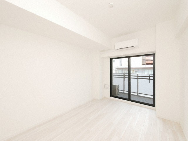 S-RESIDENCE堺筋本町Unoの洋室
