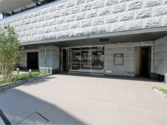 プレサンスOSAKA DOMECITYビーツのエントランス