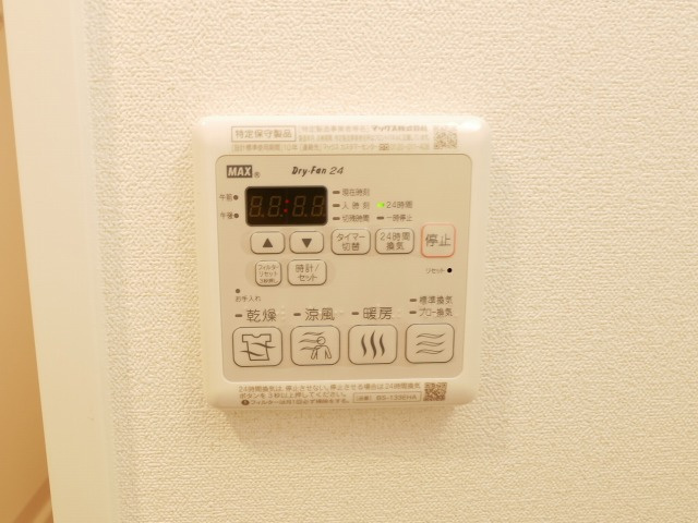 プレサンス堺筋本町駅前シェルの設備