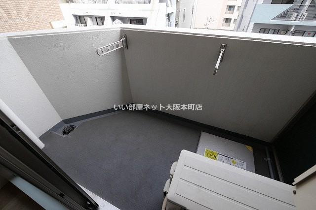 プレサンス江戸堀のバルコニー