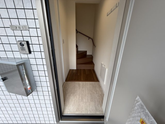 La Cinq 小野原の玄関