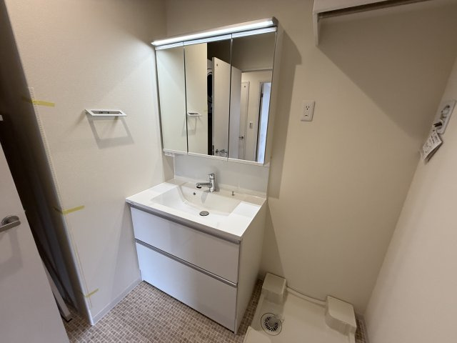 La Cinq 小野原の独立洗面台