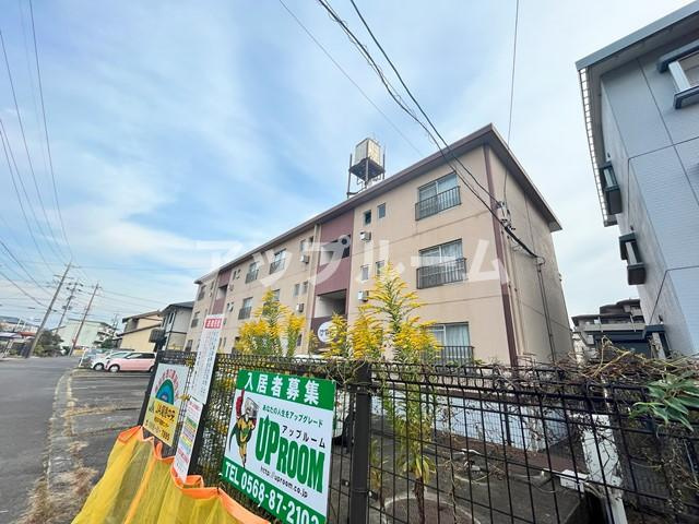 コーポけやきの外観