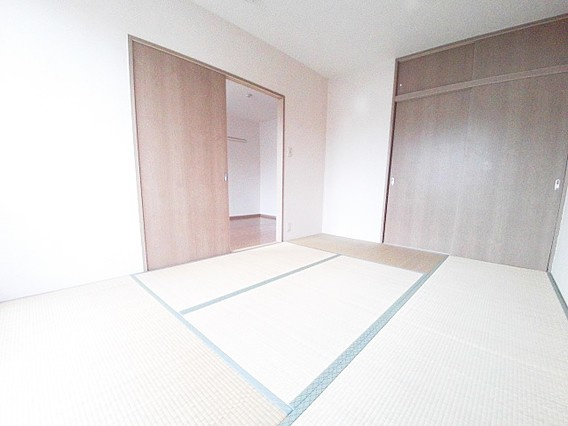 れいんぼー御影の居間・リビング