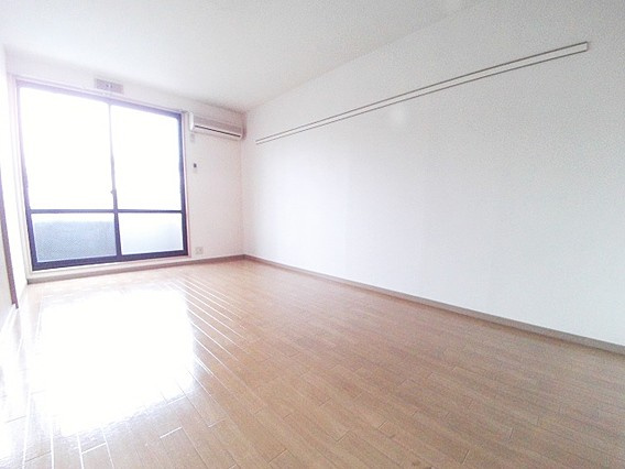 れいんぼー御影の居間・リビング