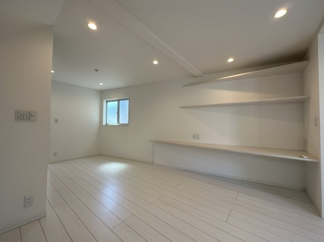 戸越1丁目戸建の居間・リビング