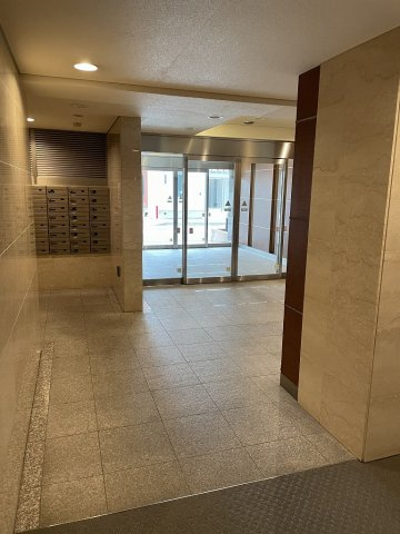 デュオステージ大塚のエントランス